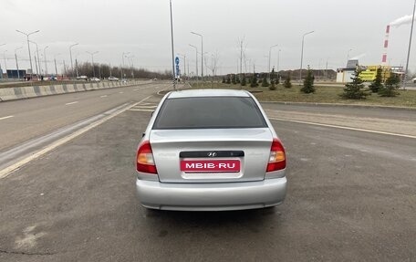 Hyundai Accent II, 2005 год, 325 000 рублей, 2 фотография