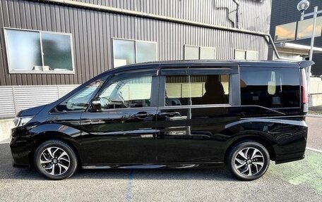 Honda Stepwgn IV, 2021 год, 1 760 000 рублей, 3 фотография