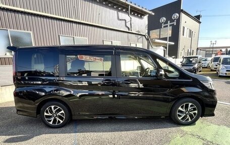 Honda Stepwgn IV, 2021 год, 1 760 000 рублей, 5 фотография