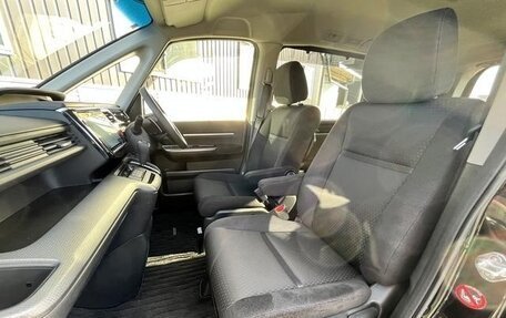 Honda Stepwgn IV, 2021 год, 1 760 000 рублей, 15 фотография