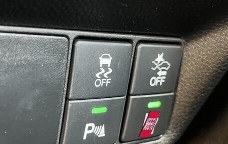 Honda Stepwgn IV, 2021 год, 1 760 000 рублей, 12 фотография