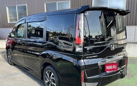 Honda Stepwgn IV, 2021 год, 1 760 000 рублей, 6 фотография