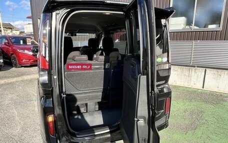 Honda Stepwgn IV, 2021 год, 1 760 000 рублей, 19 фотография