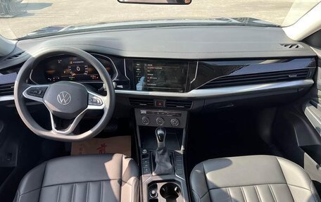 Volkswagen Passat B8 рестайлинг, 2022 год, 1 784 000 рублей, 8 фотография