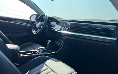 Volkswagen Passat B8 рестайлинг, 2022 год, 1 784 000 рублей, 10 фотография