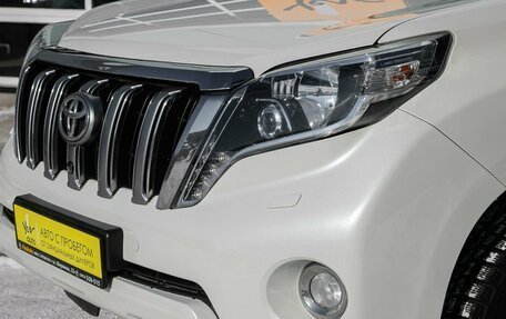 Toyota Land Cruiser Prado 150 рестайлинг 2, 2015 год, 3 298 000 рублей, 6 фотография