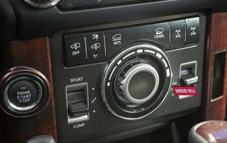 Toyota Land Cruiser Prado 150 рестайлинг 2, 2015 год, 3 298 000 рублей, 11 фотография