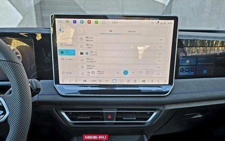 Volkswagen Tiguan, 2025 год, 4 280 000 рублей, 16 фотография