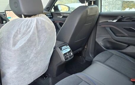 Volkswagen Tiguan, 2025 год, 4 280 000 рублей, 20 фотография