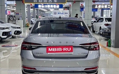 Skoda Superb III рестайлинг, 2024 год, 1 900 000 рублей, 5 фотография