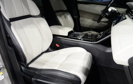 Land Rover Range Rover Velar I, 2018 год, 5 250 000 рублей, 32 фотография