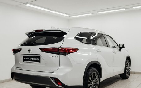 Toyota Highlander, 2025 год, 5 650 000 рублей, 3 фотография