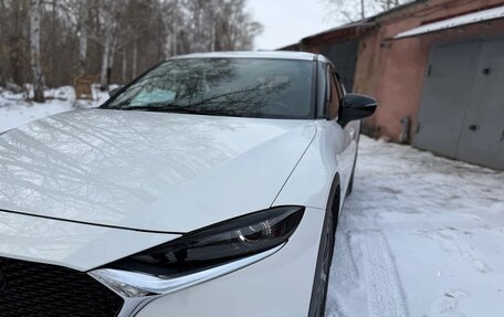 Mazda CX-4, 2022 год, 1 970 000 рублей, 3 фотография