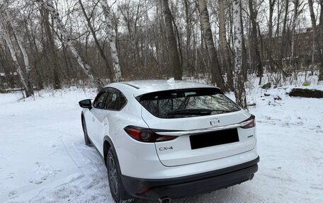 Mazda CX-4, 2022 год, 1 970 000 рублей, 6 фотография