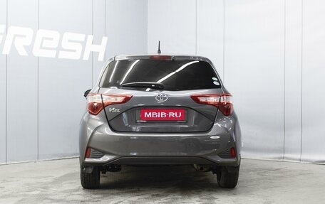 Toyota Vitz, 2017 год, 960 000 рублей, 4 фотография