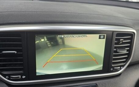 KIA Sportage IV рестайлинг, 2021 год, 1 900 000 рублей, 12 фотография