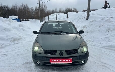 Renault Symbol I, 2002 год, 240 000 рублей, 1 фотография