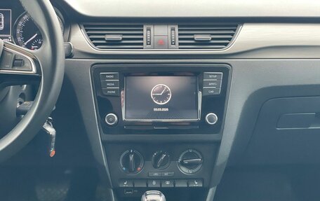 Skoda Rapid I, 2018 год, 1 350 000 рублей, 20 фотография