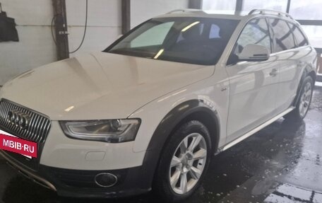 Audi A4 allroad, 2013 год, 2 200 000 рублей, 22 фотография