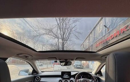 Mercedes-Benz C-Класс, 2018 год, 1 950 000 рублей, 4 фотография