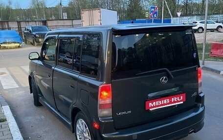 Scion xB II рестайлинг, 2004 год, 800 000 рублей, 3 фотография