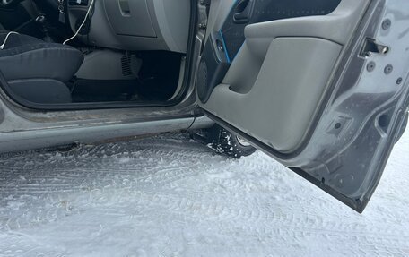 Renault Symbol I, 2002 год, 240 000 рублей, 8 фотография