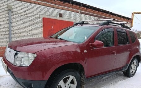 Renault Duster I рестайлинг, 2012 год, 900 000 рублей, 2 фотография