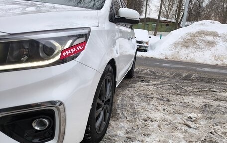 KIA Carnival III, 2018 год, 2 400 000 рублей, 13 фотография