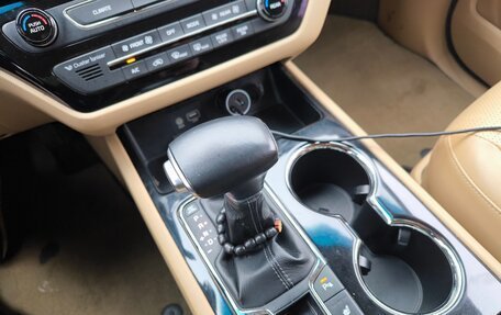 KIA Carnival III, 2018 год, 2 400 000 рублей, 26 фотография