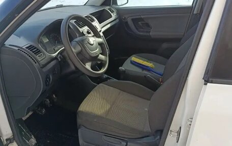 Skoda Fabia II, 2011 год, 530 000 рублей, 8 фотография