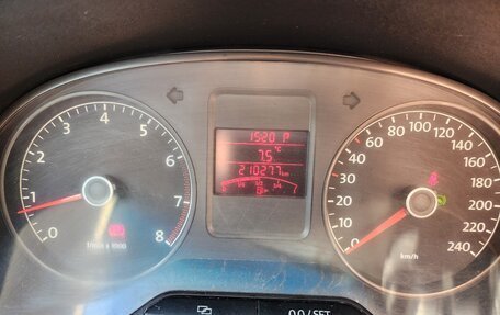 Volkswagen Polo VI (EU Market), 2013 год, 950 000 рублей, 26 фотография