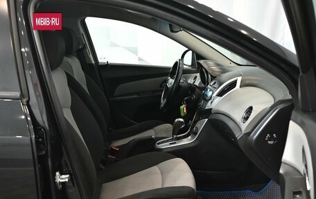 Chevrolet Cruze II, 2014 год, 880 000 рублей, 9 фотография