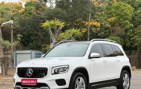 Mercedes-Benz GLB, 2022 год, 2 050 000 рублей, 1 фотография