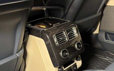 Land Rover Range Rover IV рестайлинг, 2019 год, 10 500 000 рублей, 31 фотография