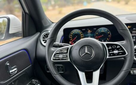 Mercedes-Benz GLB, 2022 год, 2 050 000 рублей, 14 фотография