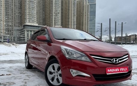 Hyundai Solaris II рестайлинг, 2014 год, 640 000 рублей, 1 фотография