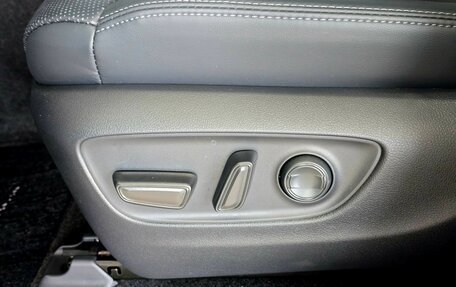 Toyota Land Cruiser, 2026 год, 15 800 000 рублей, 11 фотография