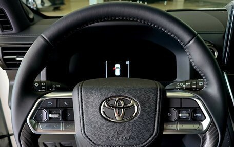 Toyota Land Cruiser, 2026 год, 15 800 000 рублей, 12 фотография