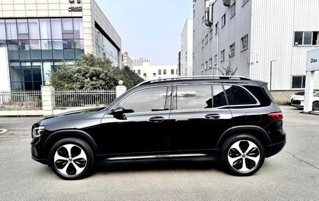 Mercedes-Benz GLB, 2022 год, 2 100 000 рублей, 5 фотография