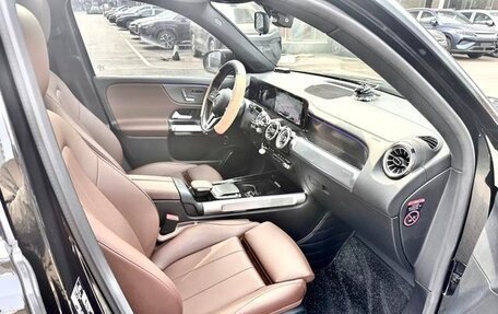 Mercedes-Benz GLB, 2022 год, 2 100 000 рублей, 7 фотография