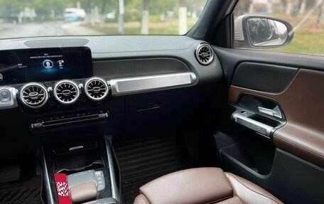 Mercedes-Benz GLB, 2022 год, 2 150 000 рублей, 12 фотография