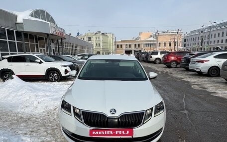 Skoda Octavia, 2017 год, 1 450 000 рублей, 2 фотография