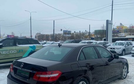 Mercedes-Benz E-Класс, 2011 год, 1 445 000 рублей, 6 фотография