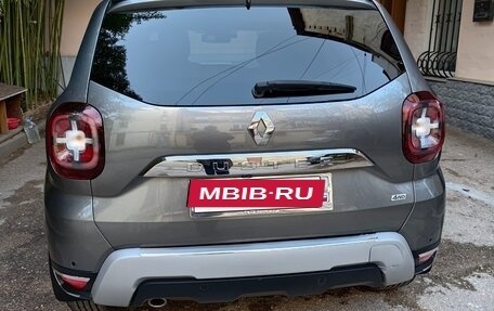 Renault Duster, 2021 год, 2 400 000 рублей, 2 фотография