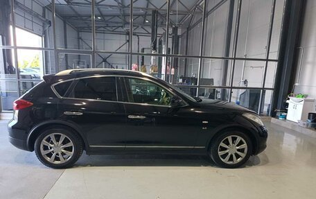 Infiniti QX50 I рестайлинг, 2014 год, 2 000 000 рублей, 2 фотография