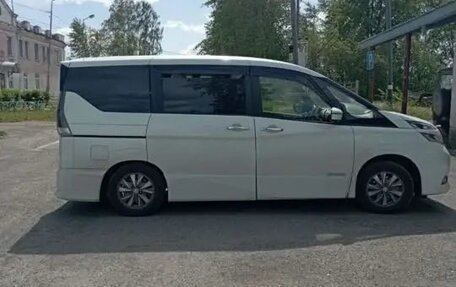 Nissan Serena IV, 2019 год, 1 750 000 рублей, 3 фотография
