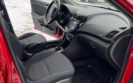 Hyundai Solaris II рестайлинг, 2014 год, 640 000 рублей, 14 фотография