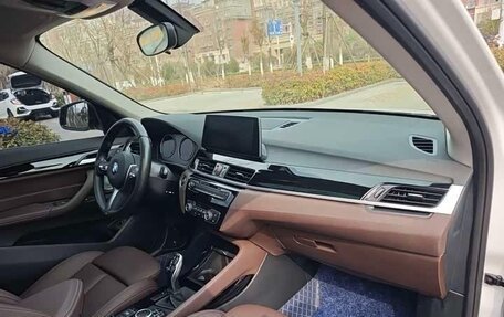 BMW X1, 2022 год, 2 200 000 рублей, 16 фотография