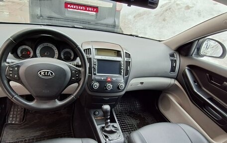 KIA cee'd I рестайлинг, 2008 год, 650 000 рублей, 12 фотография