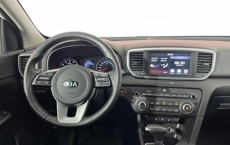 KIA Sportage IV рестайлинг, 2020 год, 2 575 000 рублей, 15 фотография